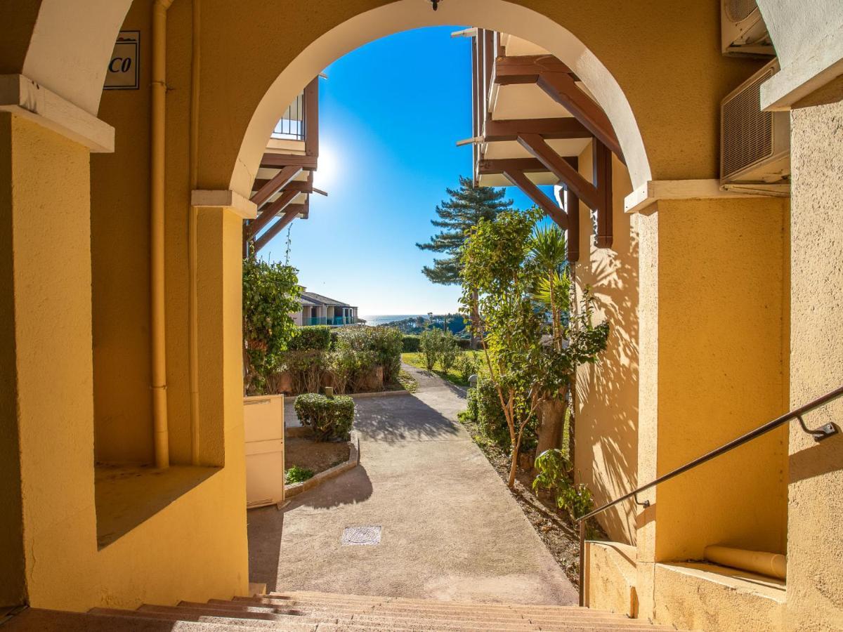 Apartment Village Cap Esterel - Le Village-52 By Interhome Saint-Raphaël Eksteriør bilde