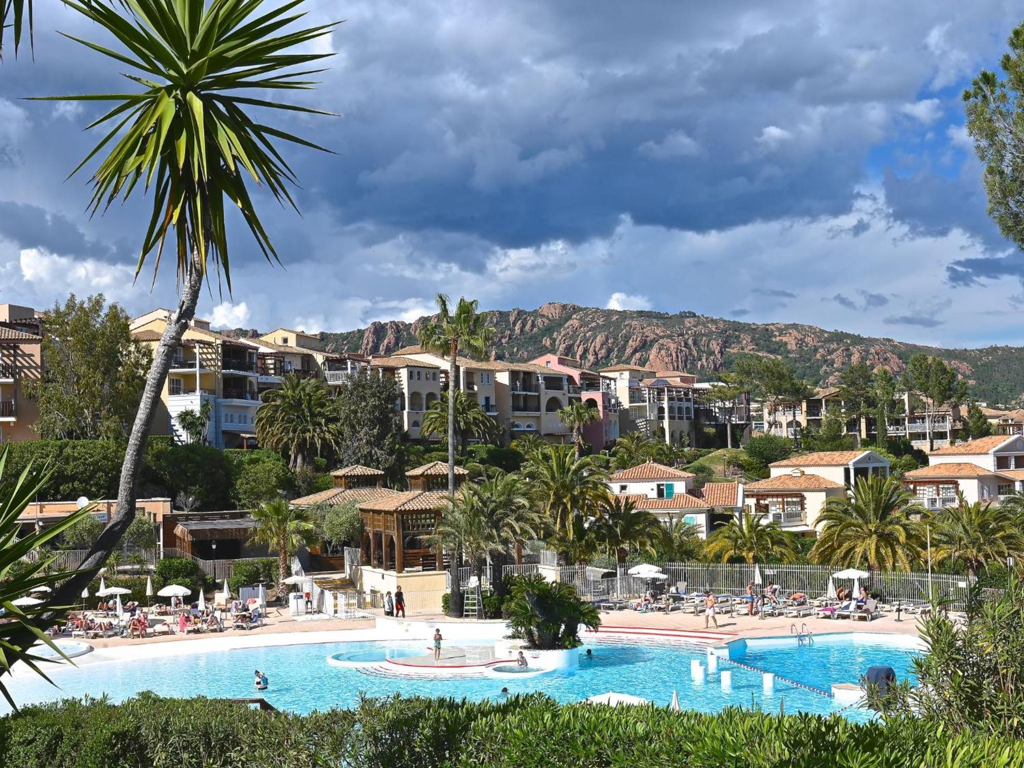 Apartment Village Cap Esterel - Le Village-52 By Interhome Saint-Raphaël Eksteriør bilde