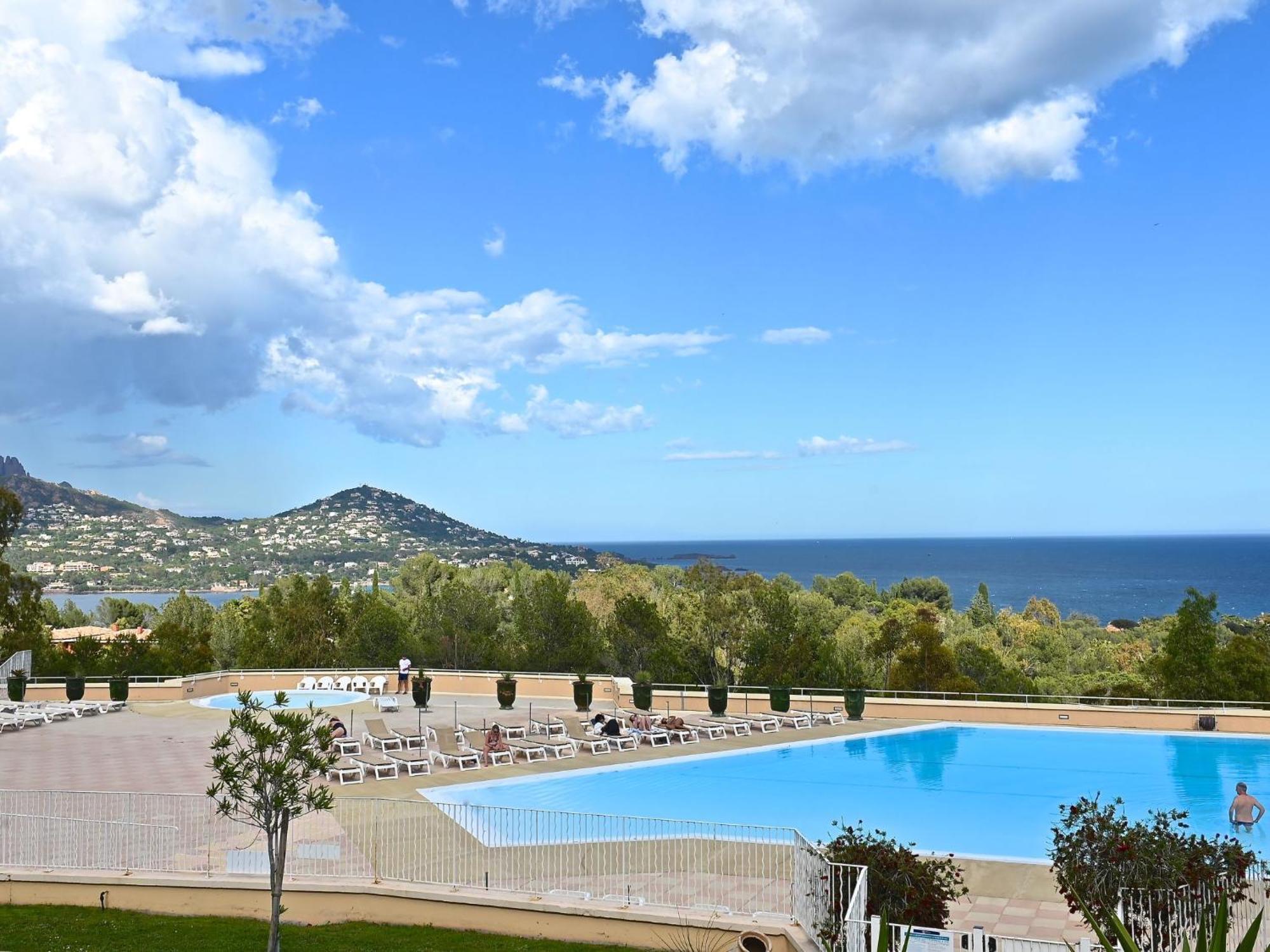 Apartment Village Cap Esterel - Le Village-52 By Interhome Saint-Raphaël Eksteriør bilde