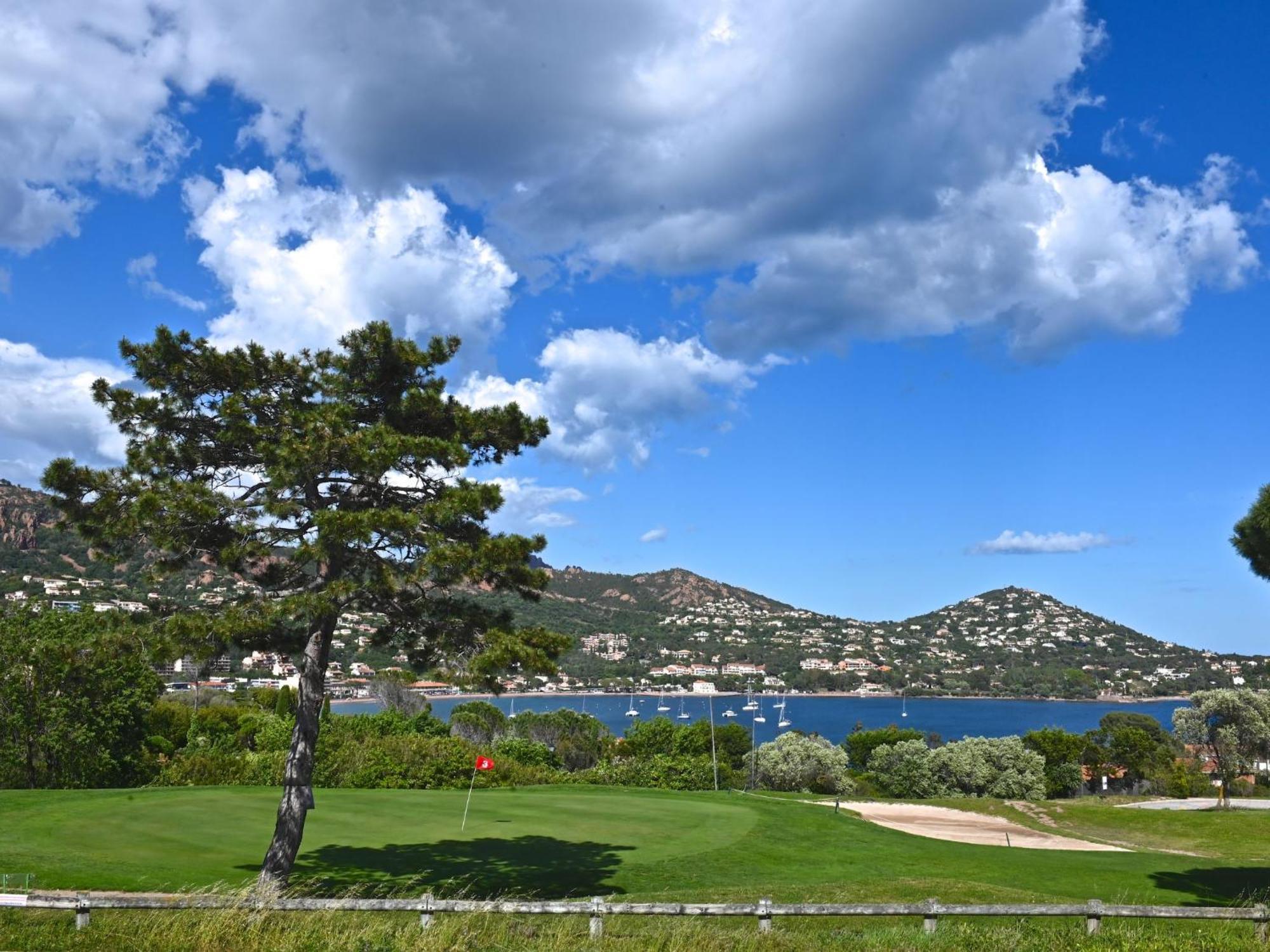 Apartment Village Cap Esterel - Le Village-52 By Interhome Saint-Raphaël Eksteriør bilde
