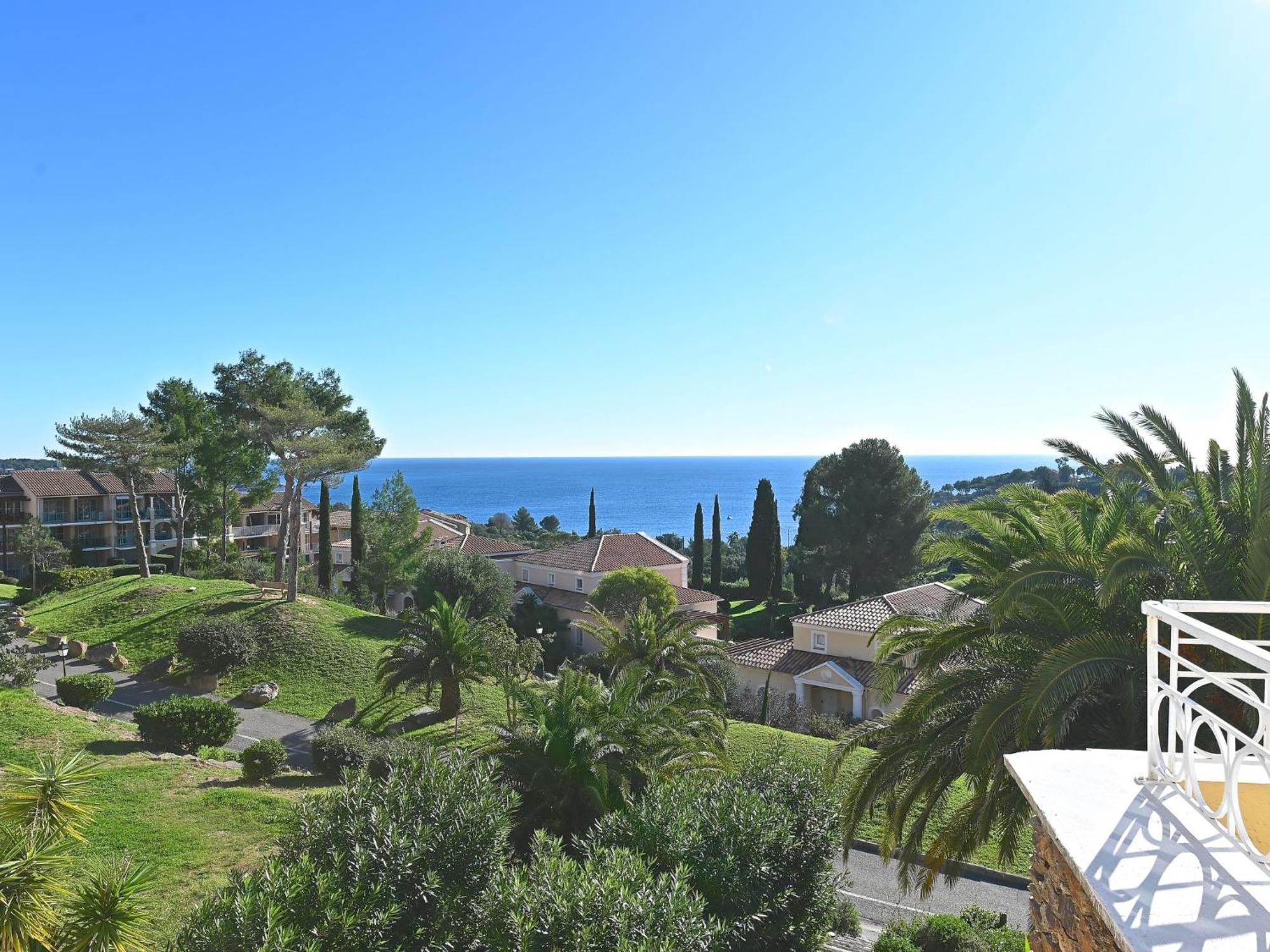 Apartment Village Cap Esterel - Le Village-52 By Interhome Saint-Raphaël Eksteriør bilde